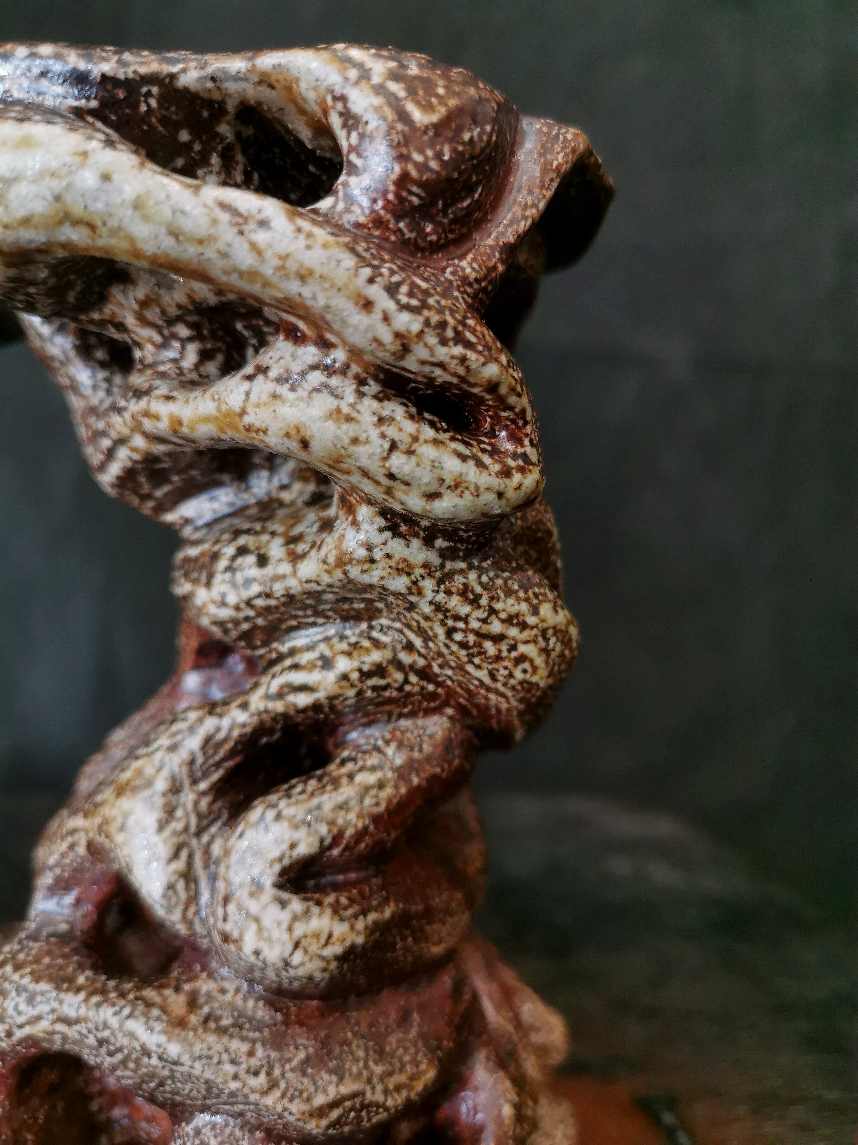 Salt-glazed bonsai stand - view 3