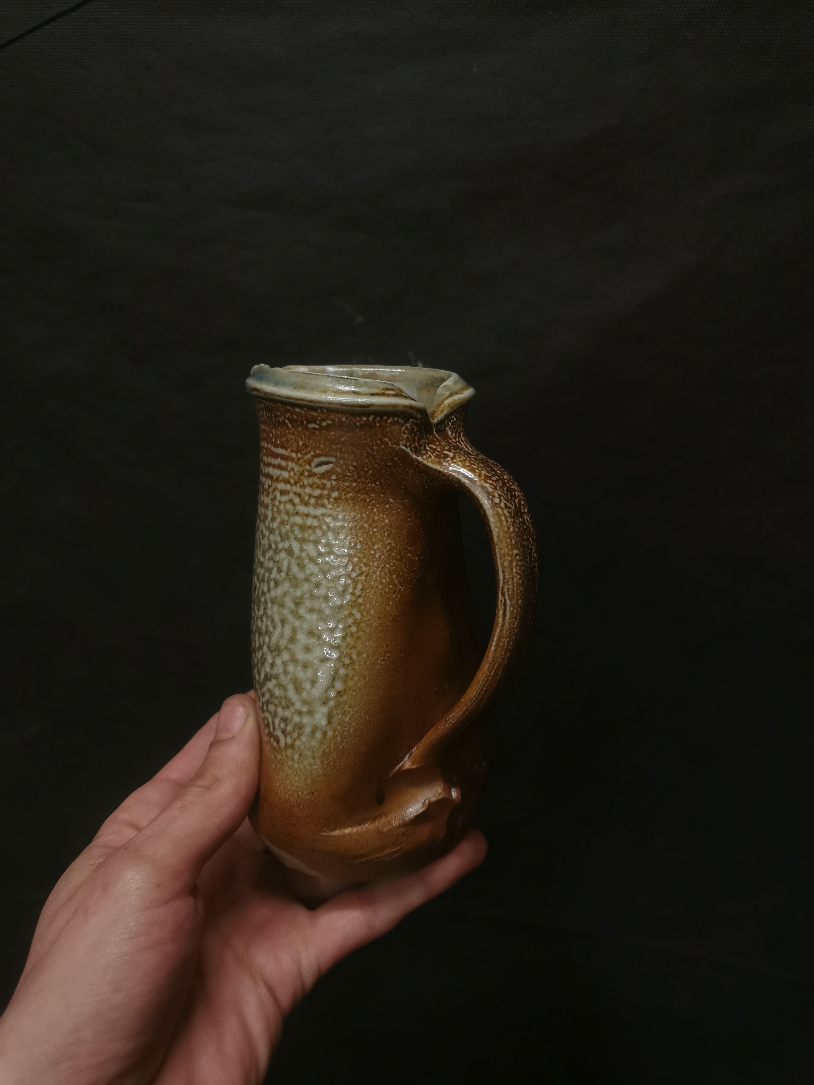 Salt-glazed pitcher - view 3
