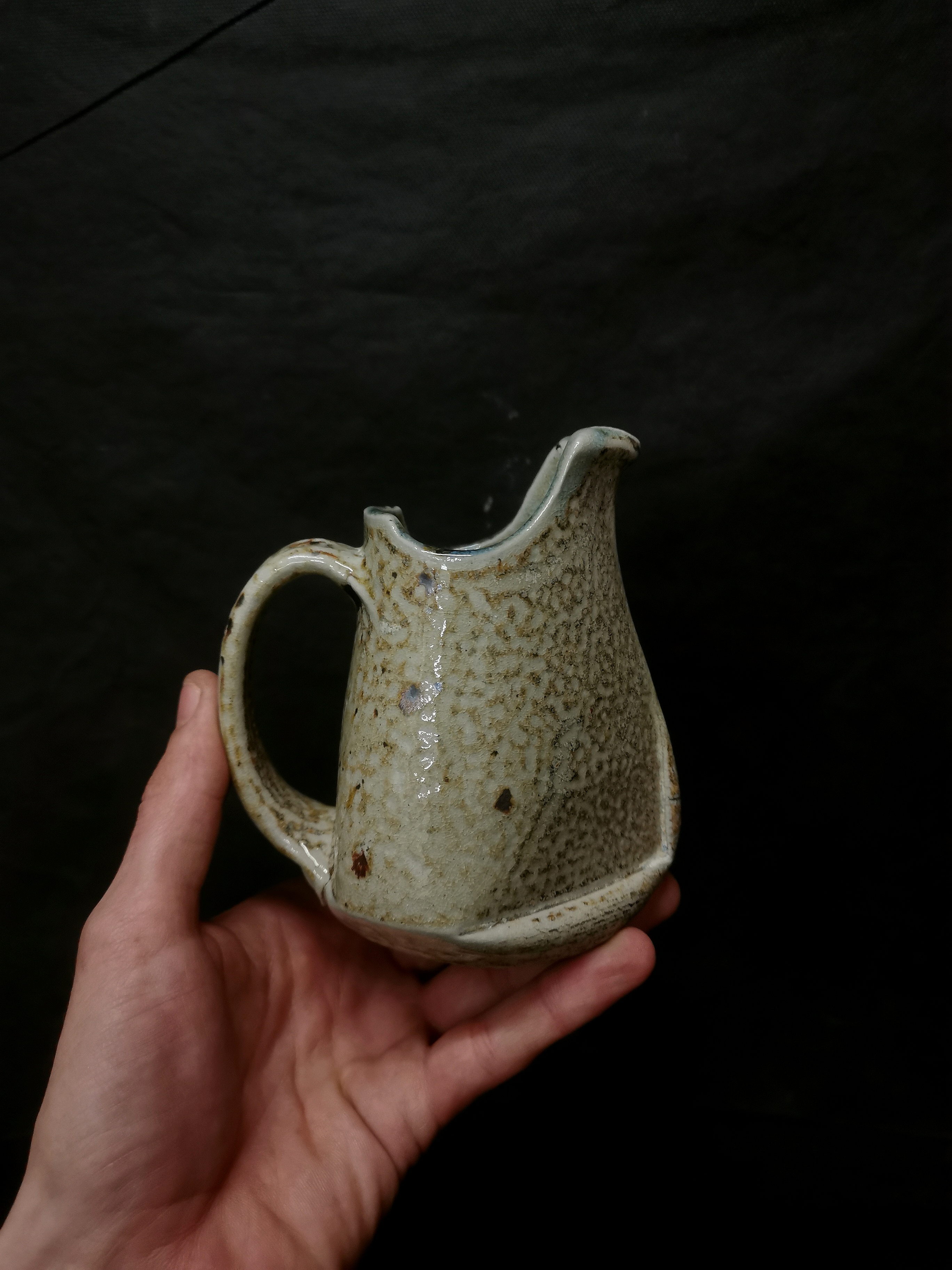 Salt-glazed pitcher - view 2