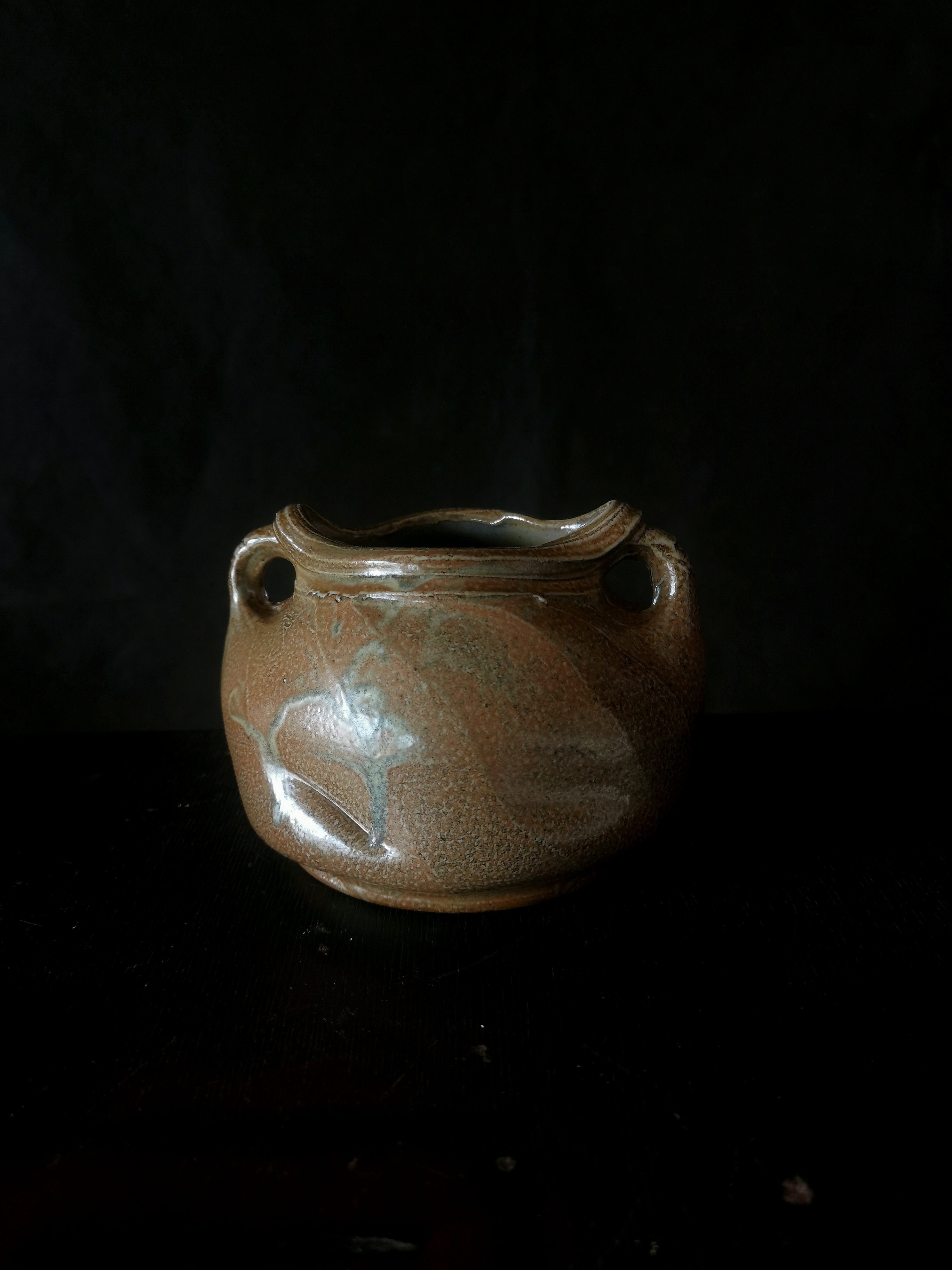 Salt-glazed vase - view 3
