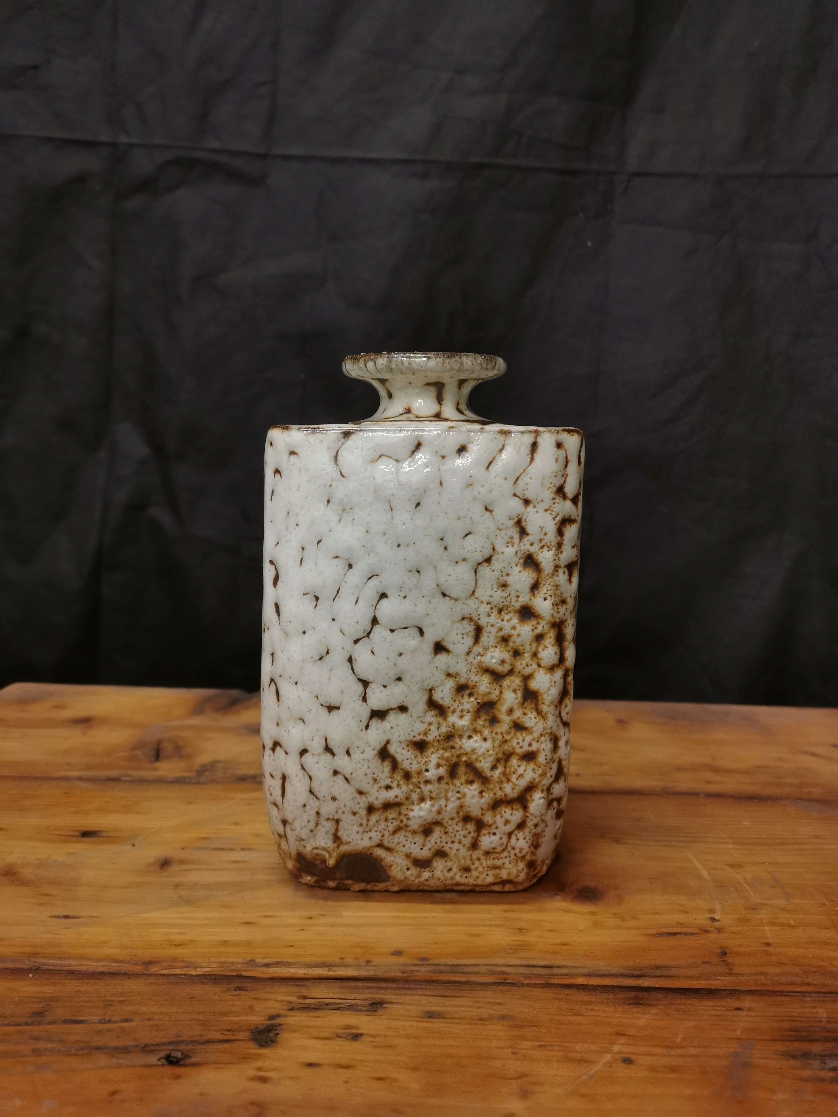 Shino square bottle  - view 3